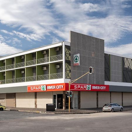 River City Inn Upington Exteriör bild