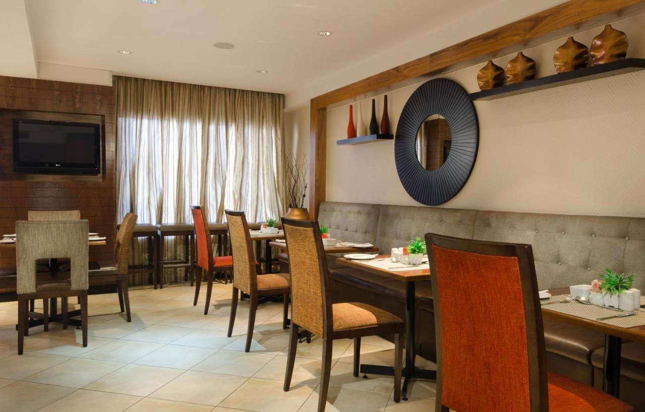 River City Inn Upington Exteriör bild